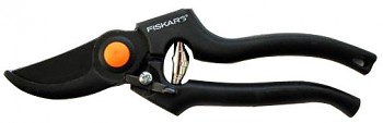 Nůžky zahradní Fiskars S111960, profesionální